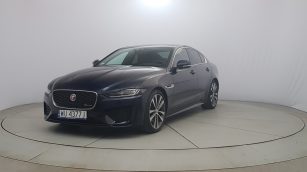 Jaguar XE 2.0 D180 R-Dynamic SE aut WU4377J w abonamencie