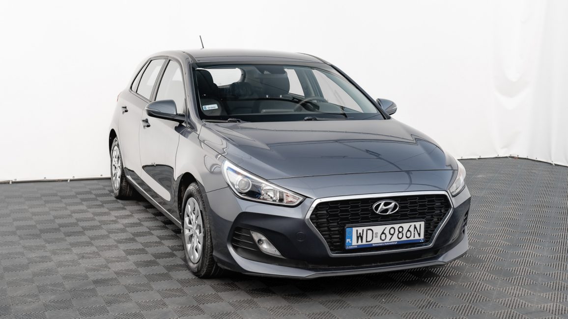 Hyundai i30 1.4 Classic + WD6986N w leasingu dla firm