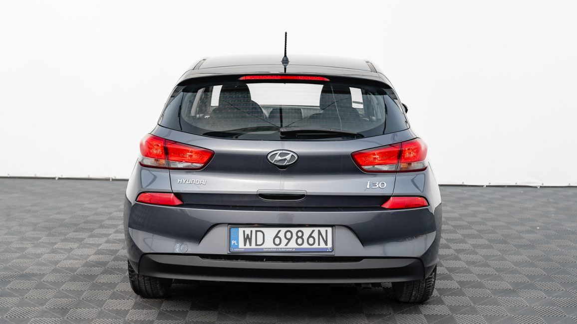 Hyundai i30 1.4 Classic + WD6986N w leasingu dla firm