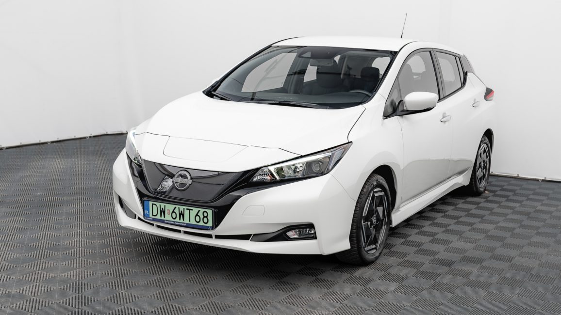 Nissan Leaf 40kWh Acenta DW6WT68 w abonamencie dla firm