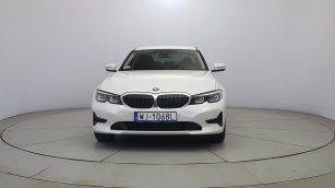 BMW 320d xDrive mHEV Advantage aut WJ1068L w abonamencie