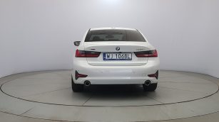 BMW 320d xDrive mHEV Advantage aut WJ1068L w abonamencie