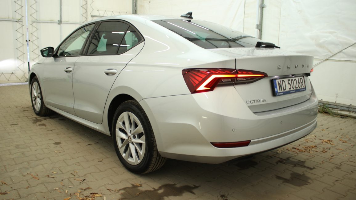 Skoda Octavia 1.5 TSI e-Tec Ambition DSG WD5026R w leasingu dla firm