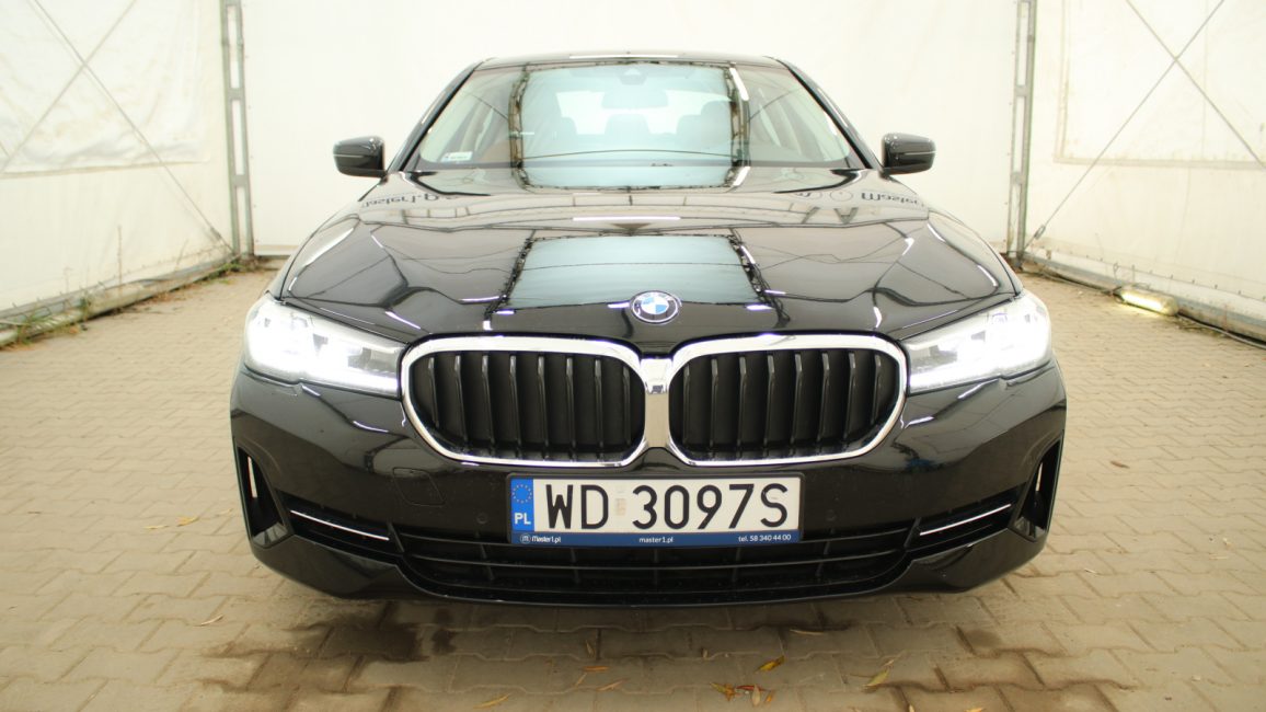 BMW 520i mHEV aut WD3097S w abonamencie