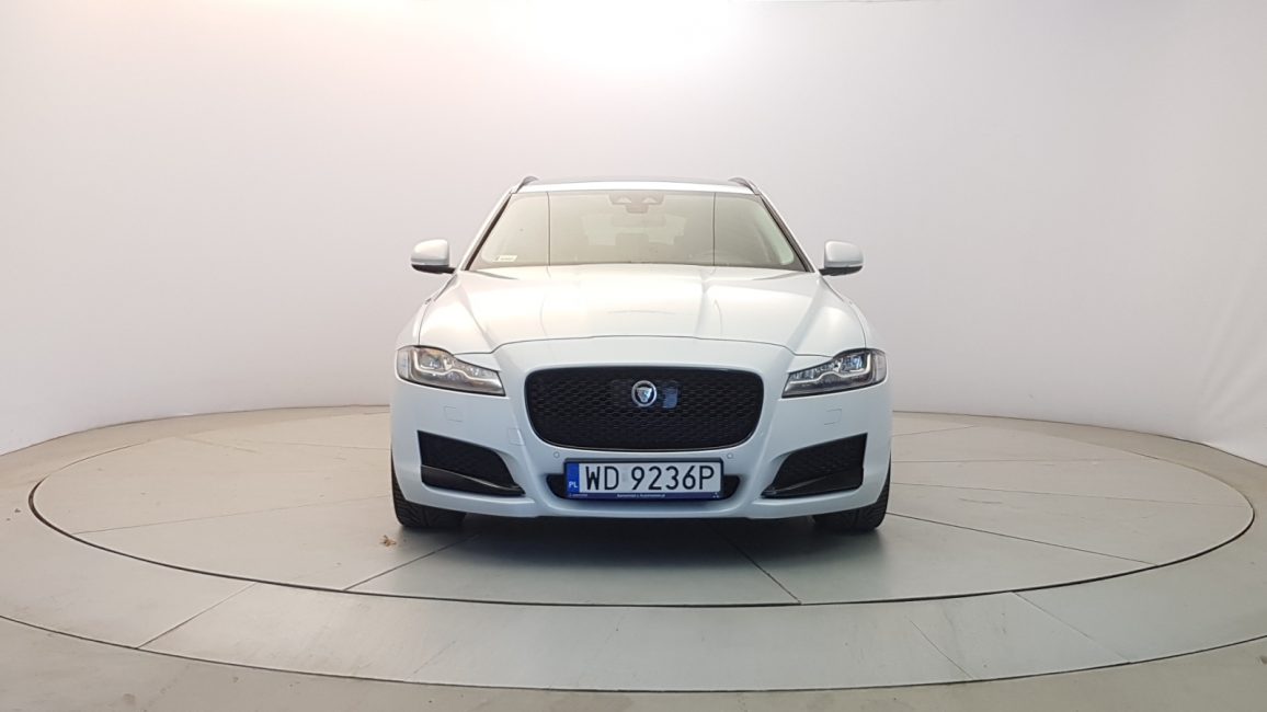 Jaguar XF 2.0 i4D AWD Portfolio aut WD9236P w leasingu dla firm