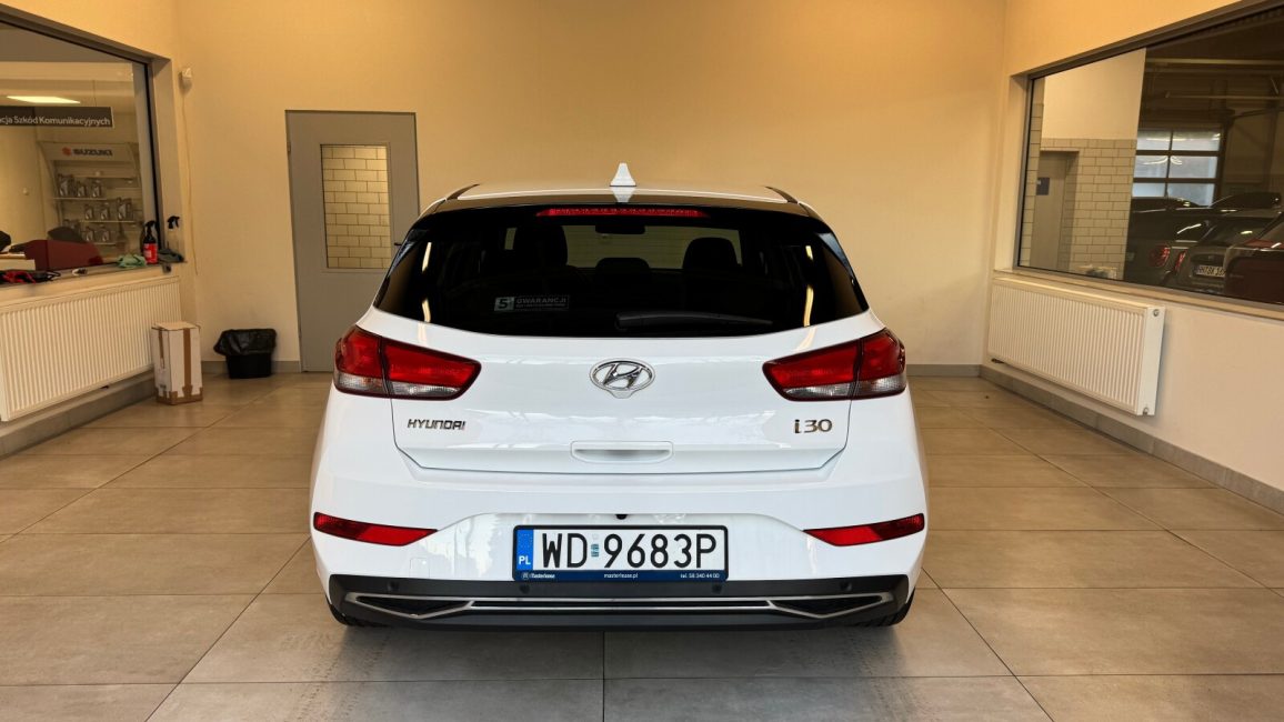 Hyundai i30 1.6 D Comfort DCT WD9683P w leasingu dla firm