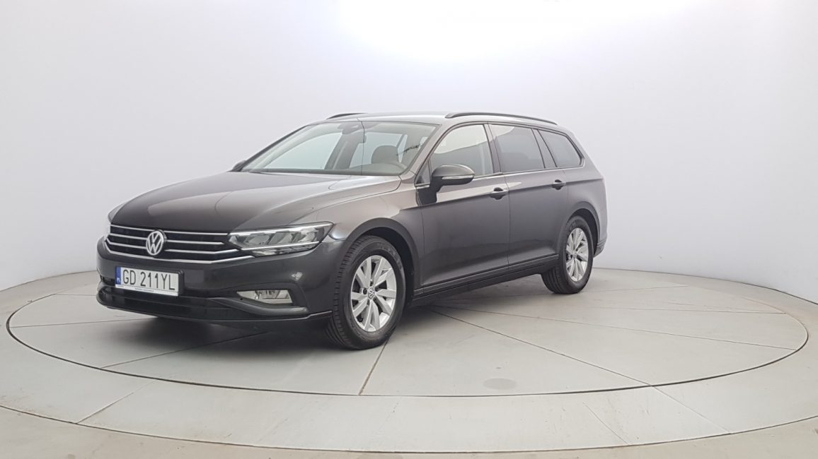 Volkswagen Passat 1.5 TSI EVO Essence DSG GD211YL w leasingu dla firm