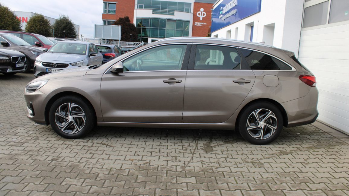 Hyundai i30 1.5 DPI Comfort PO9VC47 w abonamencie