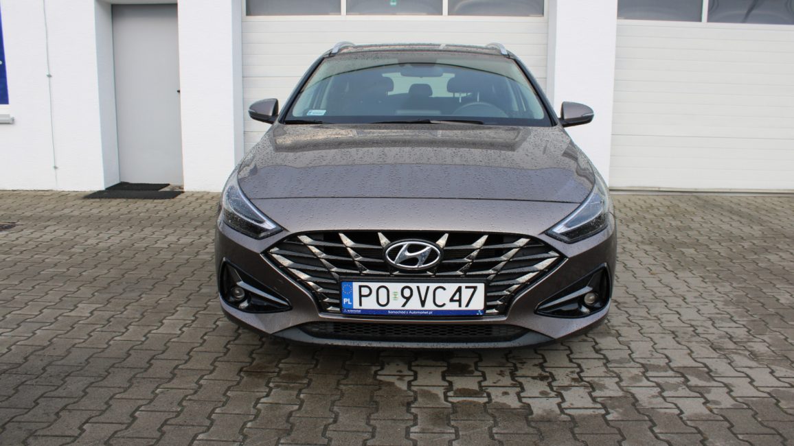 Hyundai i30 1.5 DPI Comfort PO9VC47 w abonamencie