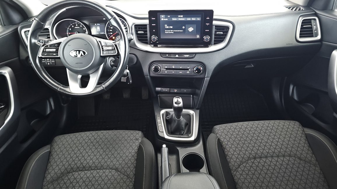 Kia XCeed 1.4 T-GDI M RZ294CX w abonamencie