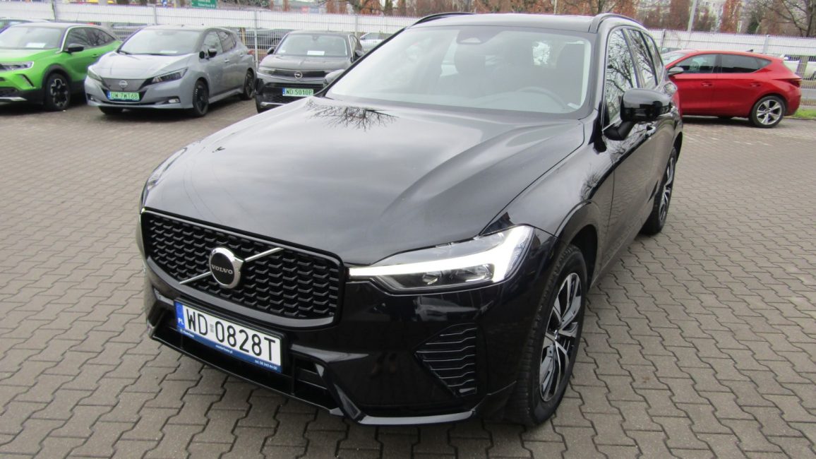 Volvo XC60 B4 D AWD Plus Dark aut WD0828T w abonamencie dla firm