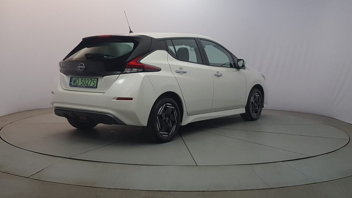 Nissan Leaf 40kWh Acenta WD5027S w zakupie za gotówkę