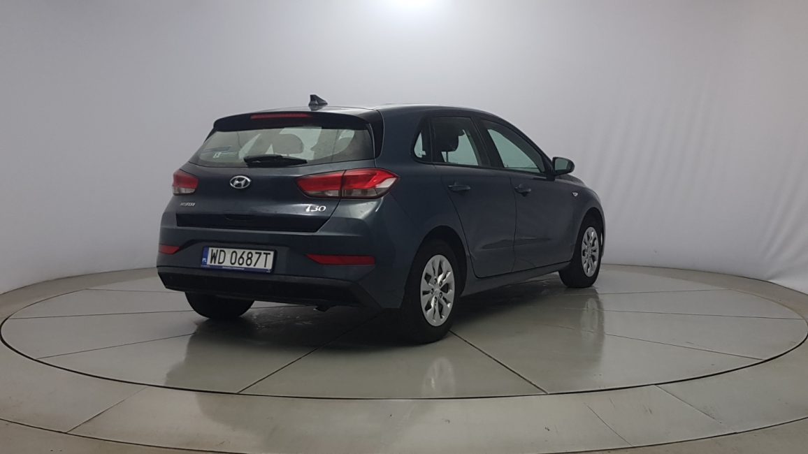 Hyundai i30 1.5 DPI Classic + WD0687T w zakupie za gotówkę