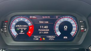 Audi A3 35 TFSI mHEV S Line S tronic WD0415T w abonamencie