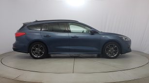 Ford Focus 1.0 EcoBoost mHEV ST-Line PY64301 w abonamencie