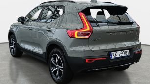 Volvo XC40 B3 Plus Dark aut KK99381 w abonamencie