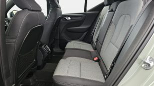 Volvo XC40 B3 Plus Dark aut KK99381 w abonamencie