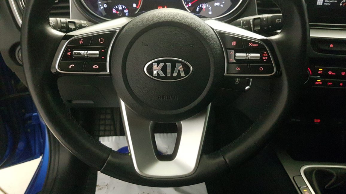 Kia Ceed 1.0 T-GDI M WA6821F w abonamencie dla firm