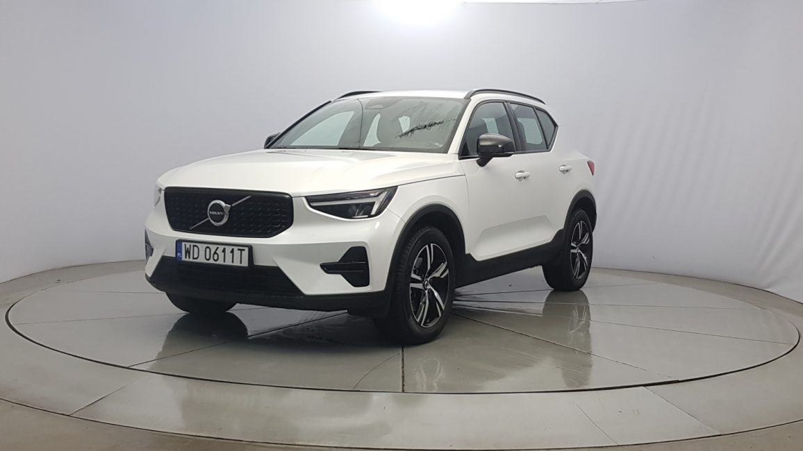 Volvo XC40 B3 Plus Dark aut WD0611T w abonamencie dla firm