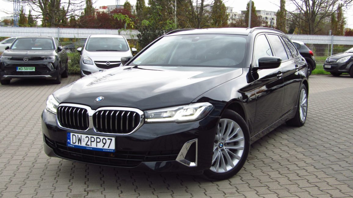 BMW 520d xDrive mHEV Luxury Line sport-aut DW2PP97 w leasingu dla firm