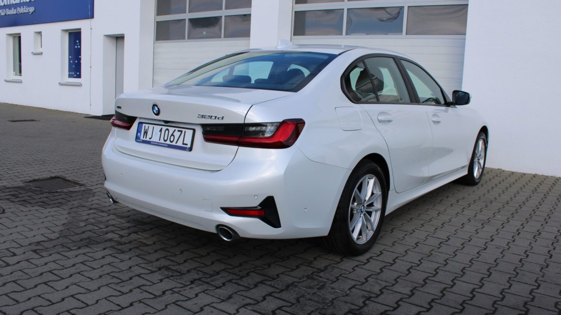 BMW 320d xDrive mHEV Advantage aut WJ1067L w leasingu dla firm