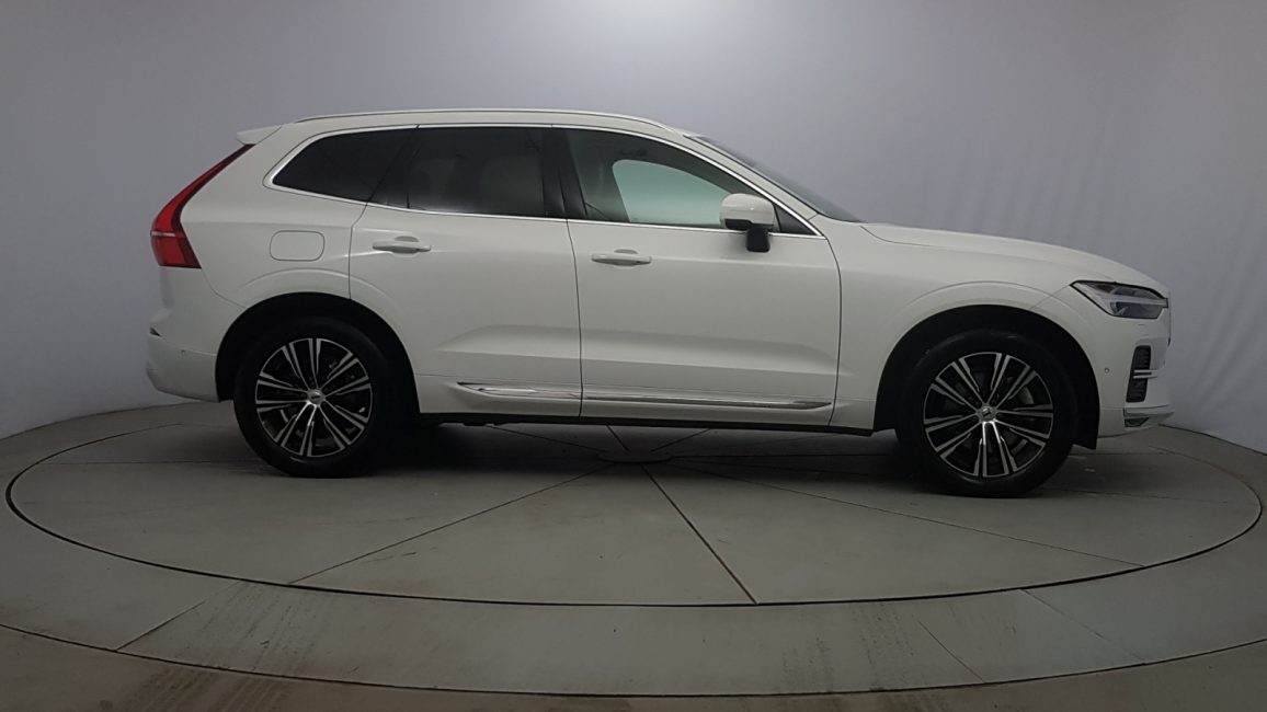 Volvo XC 60 B4 B Inscription aut WJ1284L w leasingu dla firm