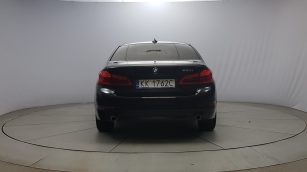 BMW 520i GPF aut KK1762C w leasingu dla firm