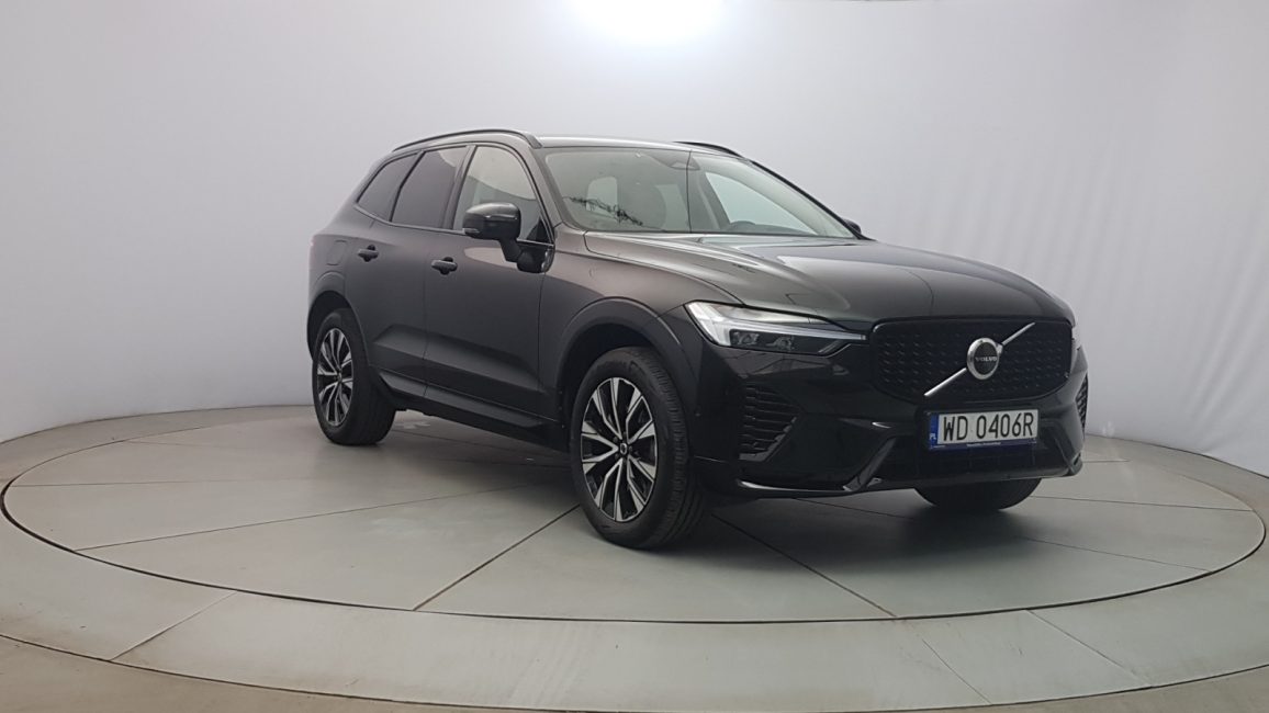 Volvo XC 60 B4 B Plus Dark aut WD0406R w abonamencie