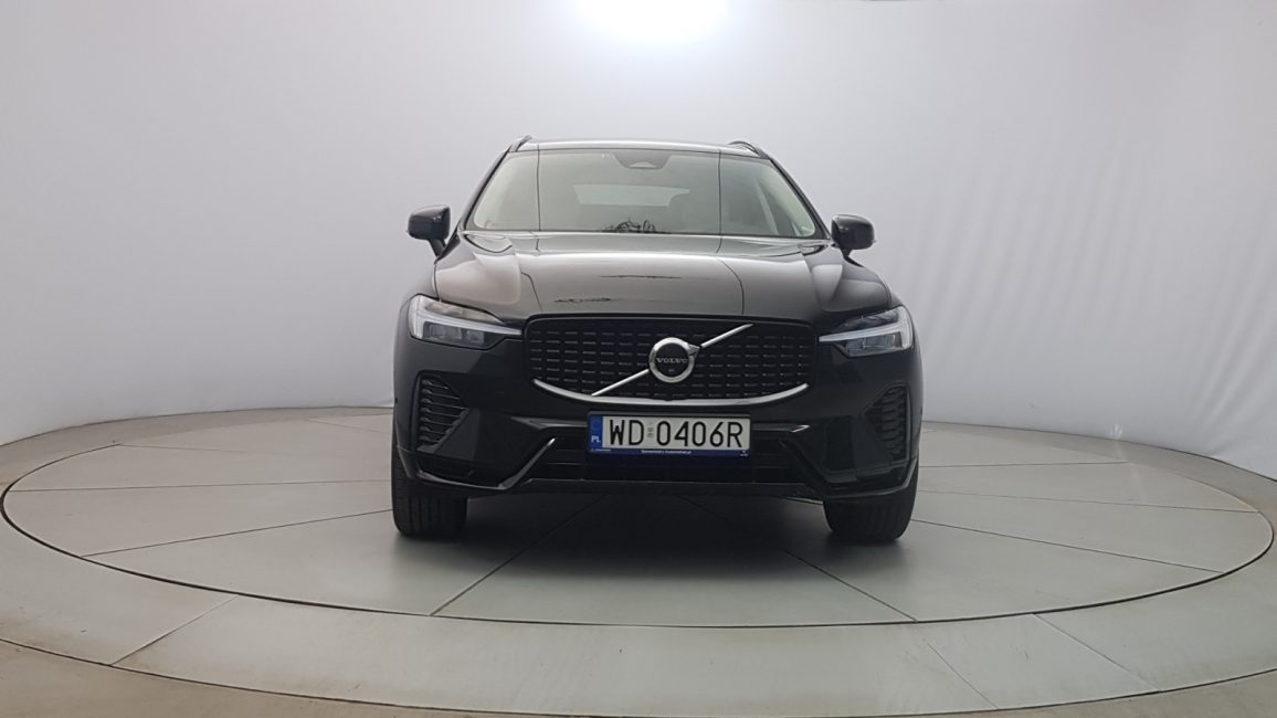 Volvo XC 60 B4 B Plus Dark aut WD0406R w abonamencie