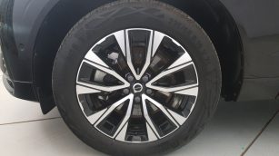 Volvo XC 60 B4 B Plus Dark aut WD0406R w abonamencie