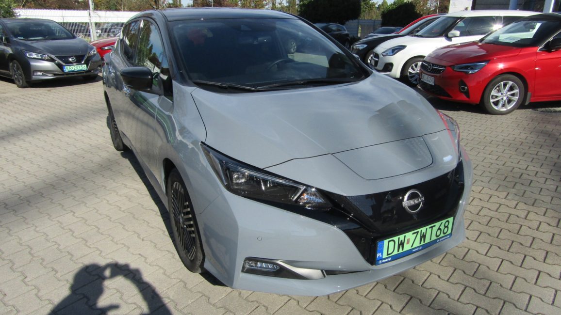 Nissan Leaf 40kWh N-Connecta DW7WT68 w abonamencie