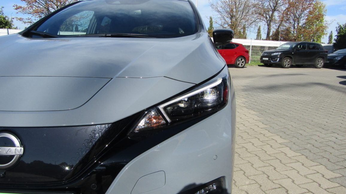 Nissan Leaf 40kWh N-Connecta DW7WT68 w abonamencie