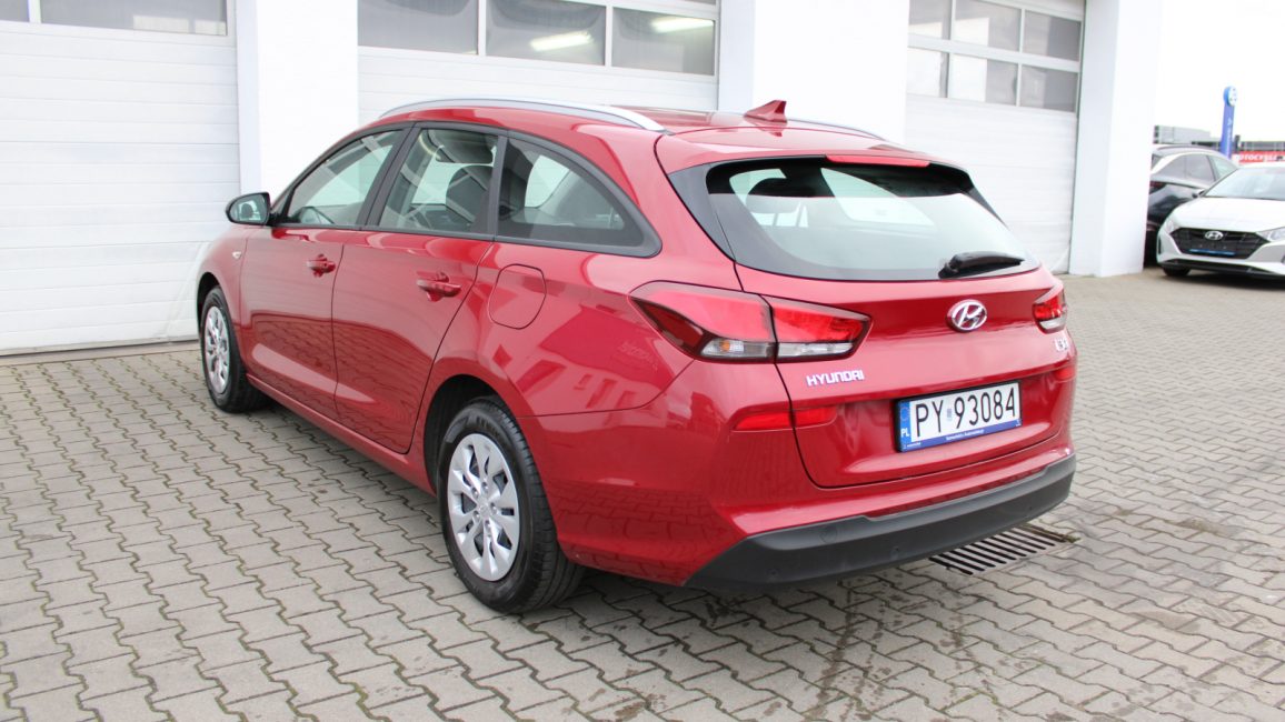 Hyundai i30 1.5 DPI Classic + PY93084 w abonamencie