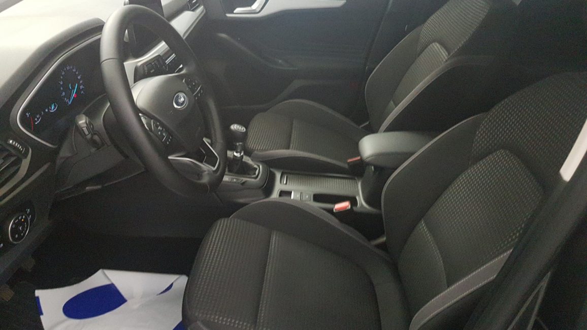 Ford Focus 1.5 EcoBlue SCR Connected WD0556S w abonamencie