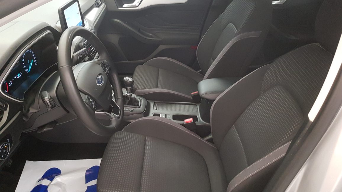 Ford Focus 1.5 EcoBlue SCR Connected WD0554S w zakupie za gotówkę