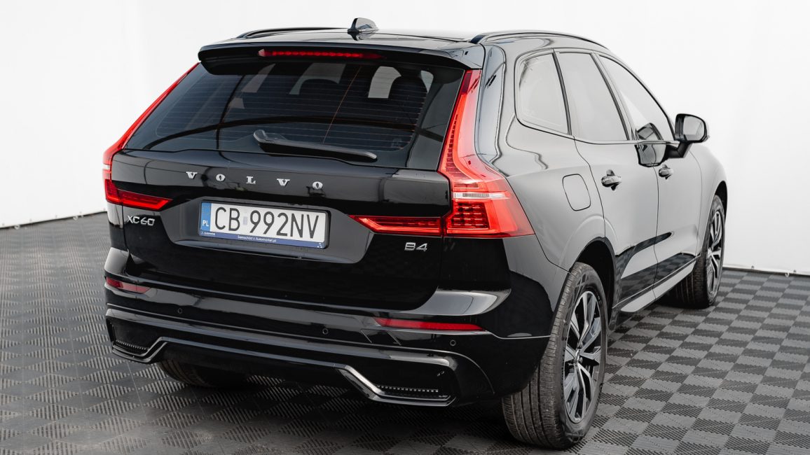 Volvo XC 60 B4 B Plus Dark aut CB992NV w abonamencie