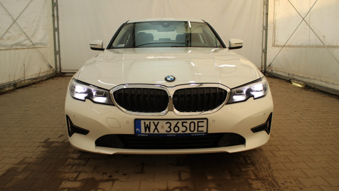 BMW 318i Advantage aut WX3650E w abonamencie