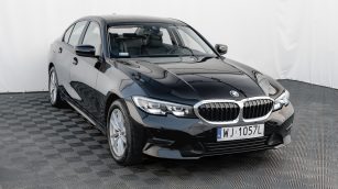 BMW 320d xDrive mHEV Advantage aut WJ1057L w abonamencie