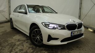 BMW 318i Advantage aut WX3918E w leasingu dla firm