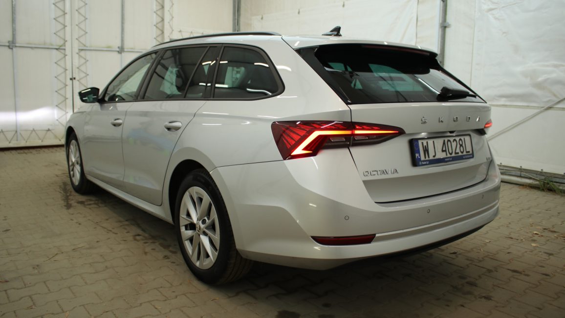 Skoda Octavia 1.5 TSI e-Tec Ambition DSG WJ4028L w zakupie za gotówkę