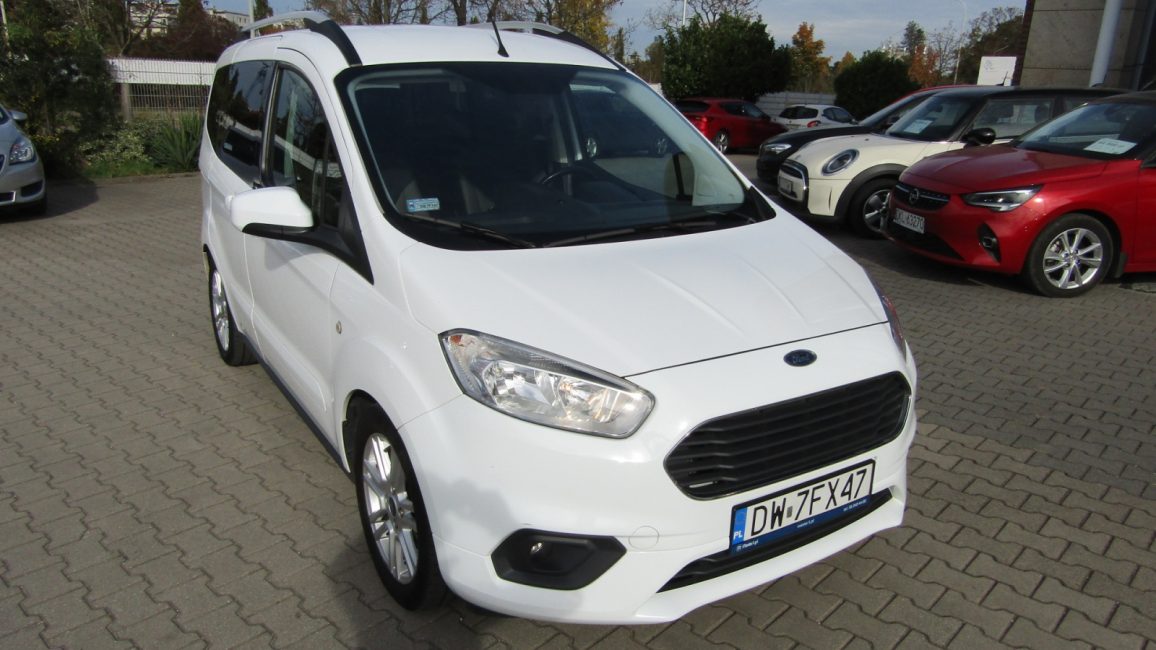 Ford Tourneo Courier 1.0 EcoBoost Titanium DW7FX47 w leasingu dla firm