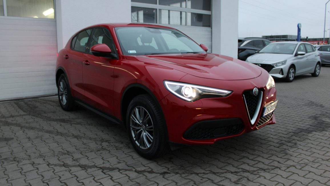 Alfa Romeo Stelvio 2.0 Turbo Q4 aut ZS372LK w abonamencie