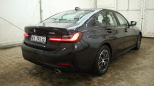 BMW 318i Advantage aut WX3963E w abonamencie