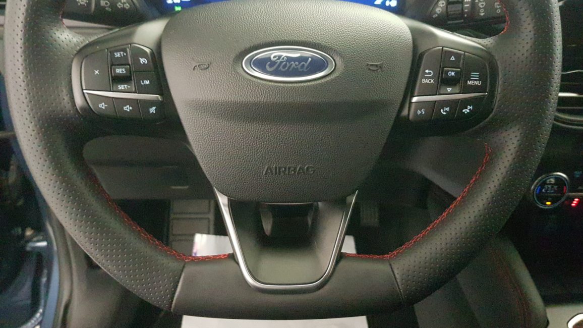 Ford Kuga 1.5 EcoBoost FWD ST-Line GD3F268 w abonamencie