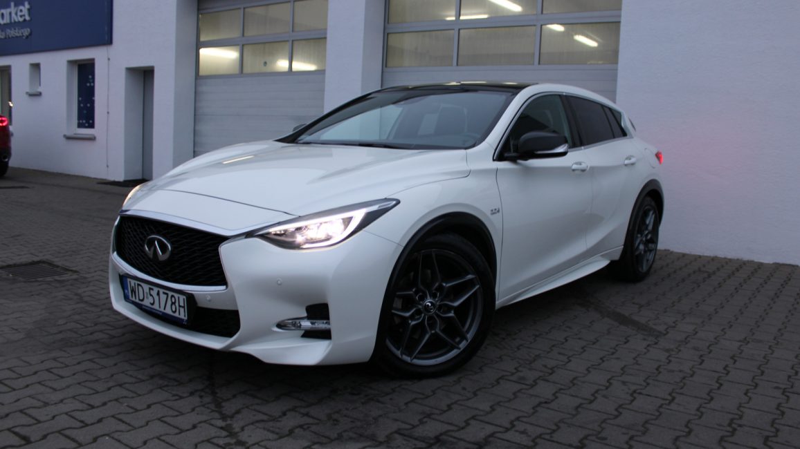 Infiniti Q30 2.2d Sport AWD 7DCT WD5178H w leasingu dla firm