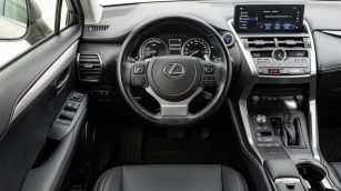 Lexus NX 300h Elegance AWD GD678YS w zakupie za gotówkę