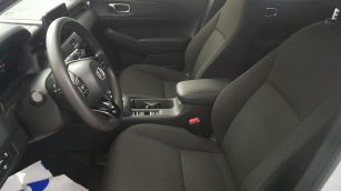 Honda HR-V 1.5 i-MMD Elegance CVT GD3F517 w leasingu dla firm