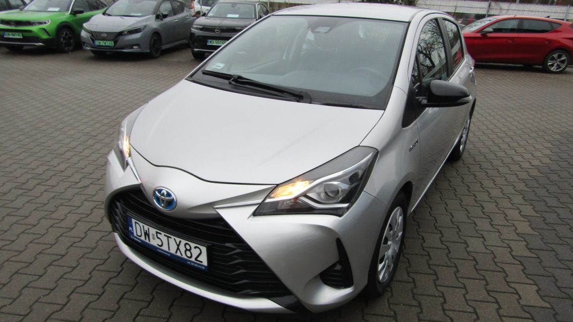 Toyota Yaris Hybrid 100 Active DW5TX82 w zakupie za gotówkę