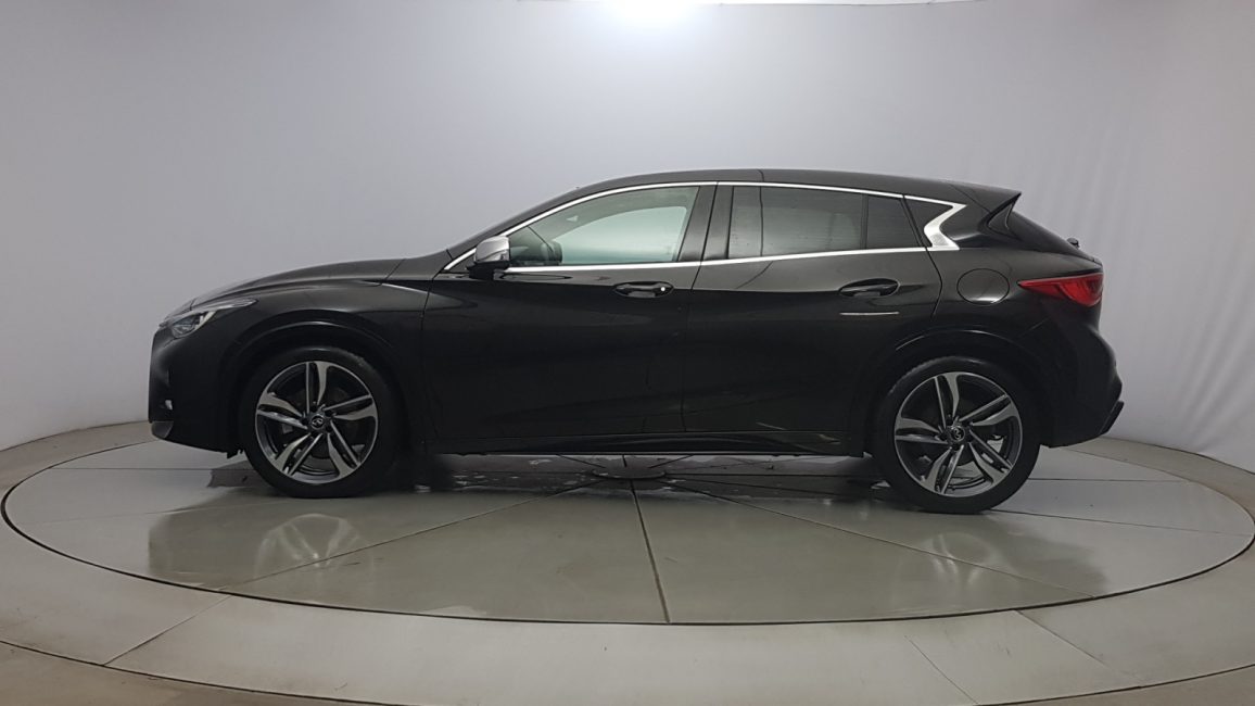 Infiniti Q30 2.0t Sport 7DCT WD6937N w zakupie za gotówkę