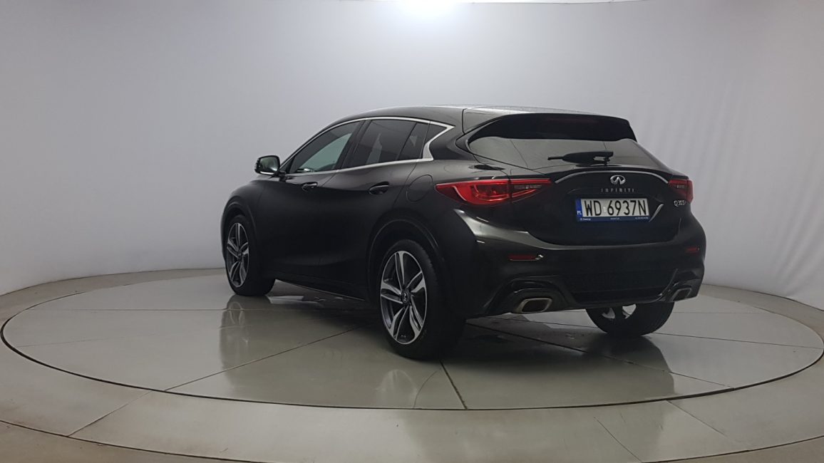 Infiniti Q30 2.0t Sport 7DCT WD6937N w abonamencie